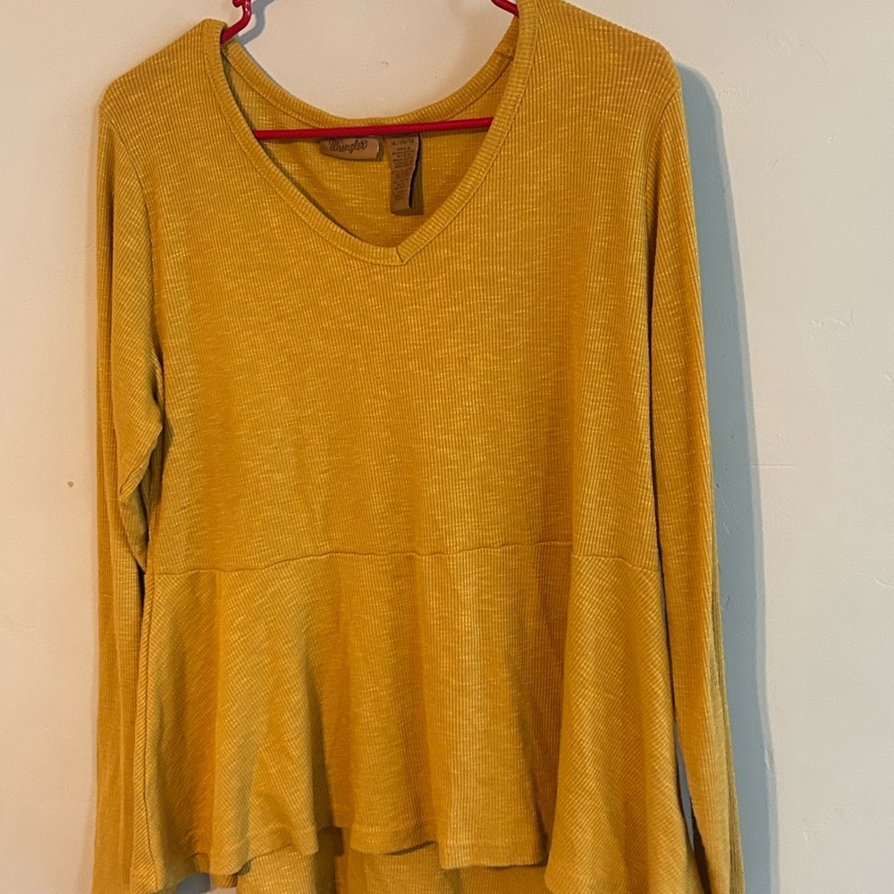 Women’s Wrangler waffle knit blouse